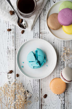 Flat lay macarons on the wooden table