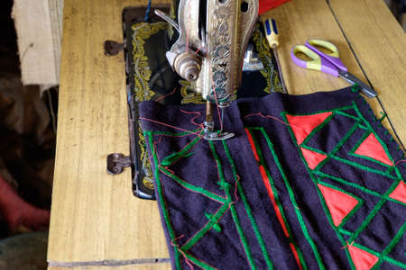 sewing process in the phase of overstitching