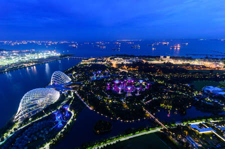 SINGAPORE - NOVEMBER 22, 2016: Supertrees at Gardens by the Bay. The tree-like structures are fitted with environmental technologies that mimic the ecological function of trees.のeditorial素材