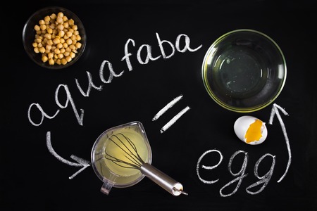 Chickpea liquid water brine draining. Vegan Aquafabaの写真素材