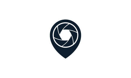 map pin location with camera shutter photography logo vector icon illustration designのイラスト素材