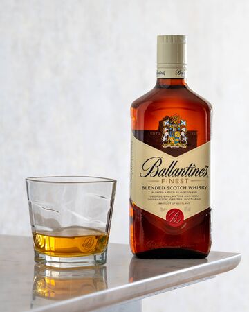 UFA, RUSSIA - JANUARY 06, 2020: Ballantine's Finest Whiskey. Ballantines Is A Blended Whiskey Produced In Scotland Over The Past Two Hundred Years. Brand Owned By "George Ballantine & Son Ltd"のeditorial素材