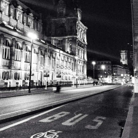 Paris at night.の素材