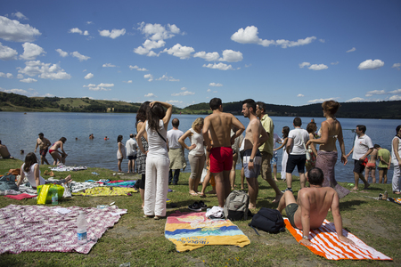 Martignano Lake, Rome, Italy - 06/21/2015 - Summer touristic season opening in the day of summer solstice, in Martignano, little italian lake in Rome province.のeditorial素材