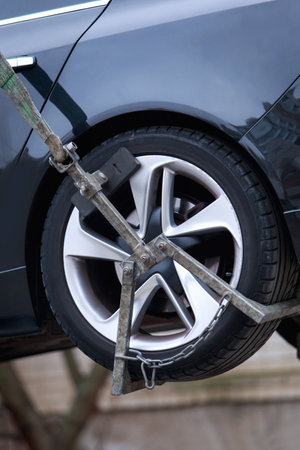 Car wheel belt fixing tow truck mechanismの写真素材