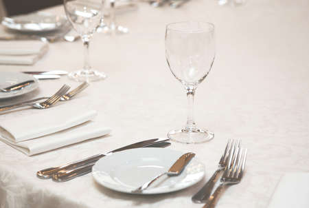served table in restaurant