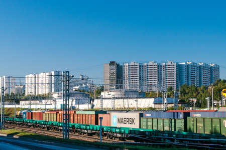 Moscow disrict Novye Cheremushki, view from Kanatchikovo stationのeditorial素材