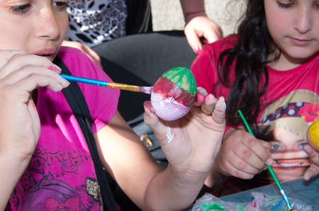 Preparation for Easter. Painting Easter eggs.のeditorial素材