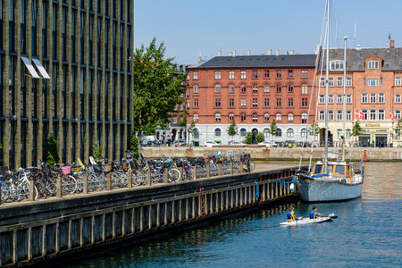 COPENHAGEN, DENMARK - June 23, 2016:  Children are kayaking in a water canal in Copenhagen, Denmarkのeditorial素材