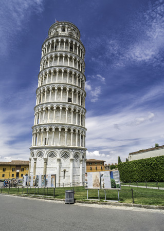 Leaning Tower of Pisa. Blue cloudy sky backgroundの写真素材