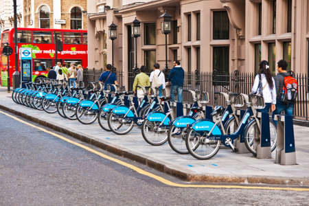 Barclays Cycle Hire docking station. Over half a million bicycle trips were made within the first six weeks of the launch of the public bicycle sharing scheme.のeditorial素材