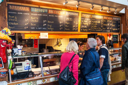 Granville Island Public Market on May 17, 2007 in Vancouver, Canada  Itのeditorial素材