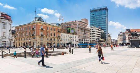 ZAGREB, CROATIA - AUGUST 8, 2014: People walking around Mandusevac Fountain on main Ban Jelacic square. Ancient fountain was buried in 1898 and revealed and reconstructed in 1986.のeditorial素材