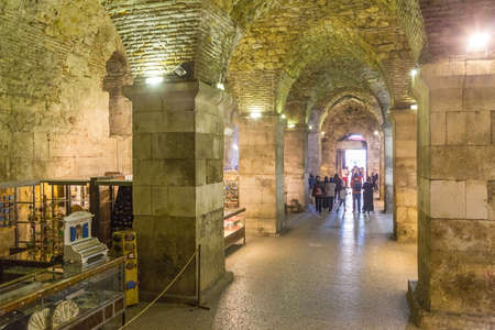 SPLIT, CROATIA - MAY 28, 2015: Shops inside the Diocletian palace in Split. Split is the largest city of the region of Dalmatia and a popular touristic destination.のeditorial素材