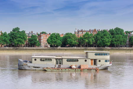 Boat on the Themes, Chelseaの写真素材