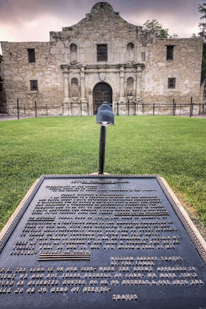 Engraving of Col Travis' 'Victory or Death' letter in front of the Alamoの写真素材