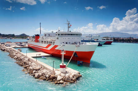 big shipsの写真素材