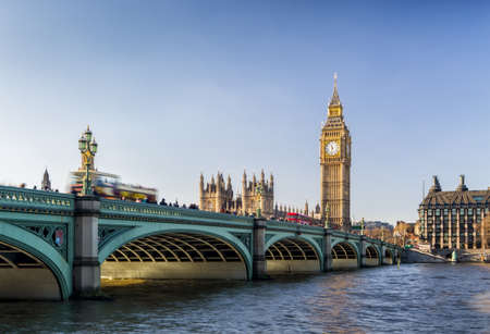 LONDON - DECEMBER 31:Big Ben on December 31, 2015 in London, England. The road in front of the big ben the popular place for travelersのeditorial素材