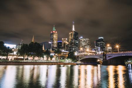 Night shot of Yarra river and Melbourne cityscape.の写真素材