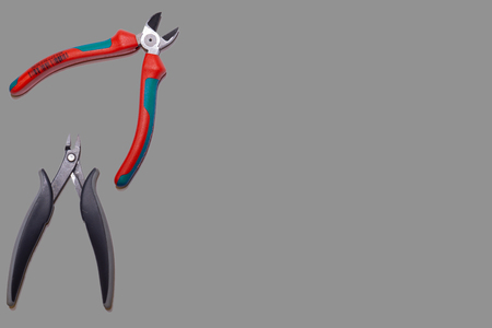 side cutter gray background