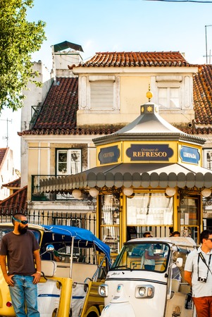Lisbon, Portugal - Septmember 19, 2016: Streets around Viewpoint de Santa Luzia.のeditorial素材