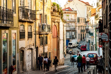 Lisbon, Portugal - Septmember 19, 2016: Street scene in old neighbourhood Mourariaのeditorial素材