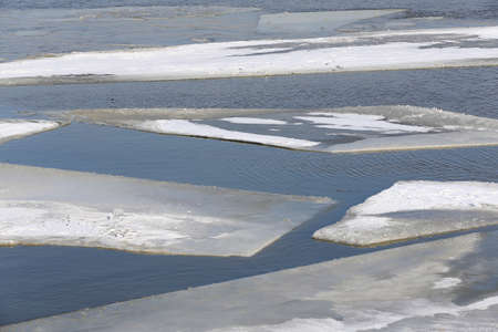 The river is ice floe, after the winter snow