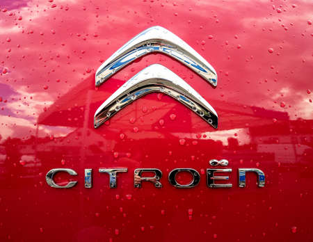 Germering Auto Show, September 20, 2015 Germany - Sunday, Citroen logoのeditorial素材