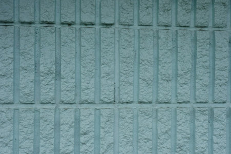 Patterns are arranged in an orderly manner on the wall surface on the block