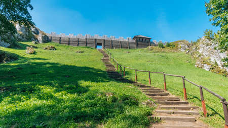 PODZAMCZE, POLAND - SEP 03, 2016: Mount Birow rises 461 m above sea level. It is one of the characteristic hills in the area of Podzamcze and Ogrodzieniec.のeditorial素材