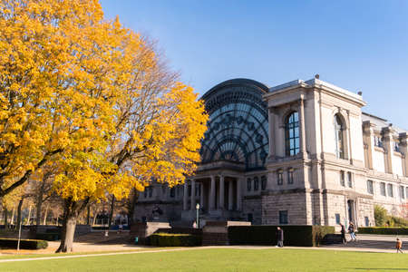 Entrance to the northern Bordiau Hall of the Royal Museum of the Armed Forces and Military History in the Jubilee Parkのeditorial素材