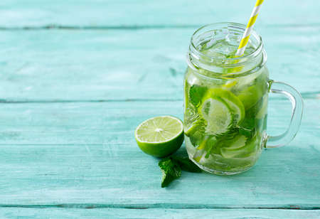 lime lemonade with ice and mintの写真素材