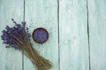 lavender flowers on wooden surfaceの写真素材