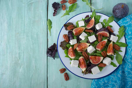 figs, feta,rucola and pecan nut saladの写真素材