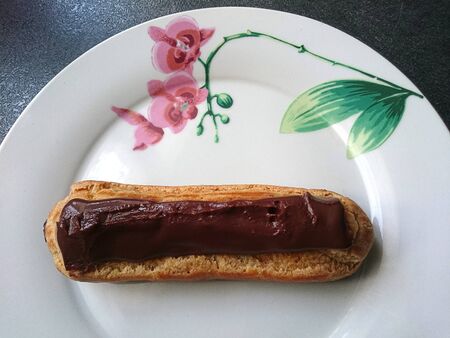 chocolate lightning orchid plate