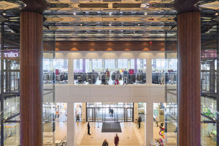 Photos of the mall and its wooden ceilings