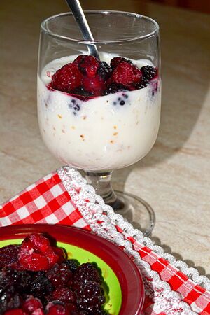 yogurt and berriesの写真素材