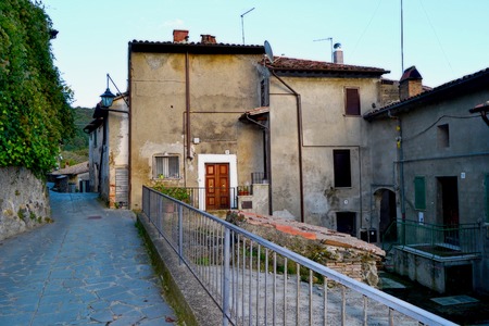 alley of an ancient village of the high tusciaのeditorial素材