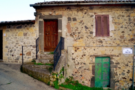 alley of an ancient village of the high tusciaのeditorial素材