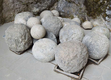 medieval stone cannonballs
