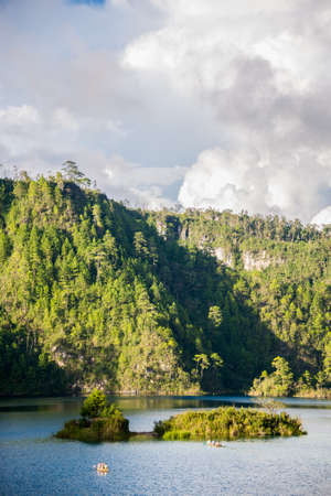 Saling Montebello, Mexico Lake at Chiapas. Green jungle hills.の写真素材