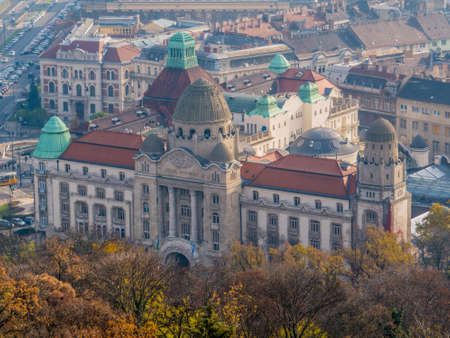 BUDAPEST, HUNGARY - NOVEMBER 18, 2016: Aerial view of the famous luxurious Hotel Gellert.のeditorial素材
