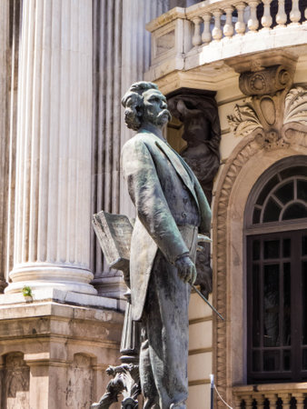 View of the Carlos Gomes Statue in front od the Municipal Theatre of Rio de Janeiro, Brazilの写真素材