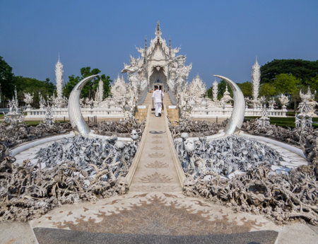 View of the White Temple (Wat Rong Khun). In Chiang Rai, Thailandの写真素材