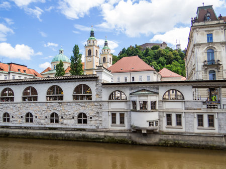 View of the old town from the Ljubljanica River in Ljubljana, Sloveniaの写真素材