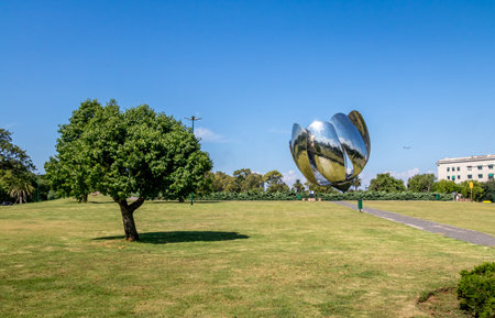 Metal Flower Sculpture (Floralis Generica) - Buenos Aires, Argentinaのeditorial素材