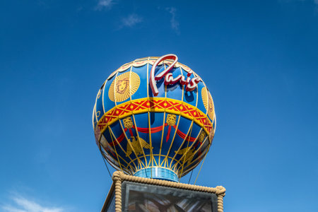 Paris Hotel and Casino Hot Air Balloon sign - Las Vegas, Nevada, USAのeditorial素材