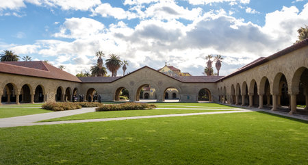 Memorial Court of Stanford University Campus - Palo Alto, California, USAのeditorial素材