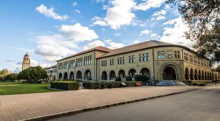 Stanford University Campus and Hoover Tower - Palo Alto, California, USAのeditorial素材