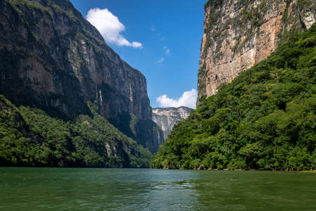 Sumidero Canyon - Chiapas, Mexicoの写真素材